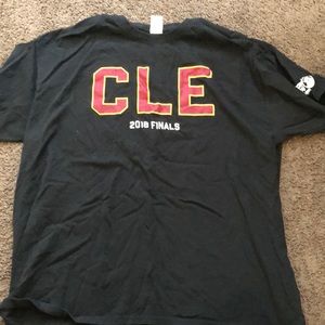 Cleveland cavs shirt!